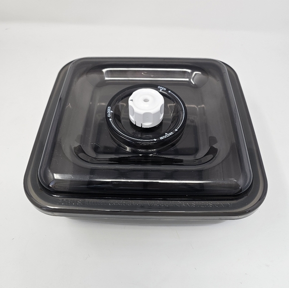FoodSaver Square Vacuum Sealing 2.25 Qt Quick Marinating Canister Marinade #663 - Picture 4 of 8